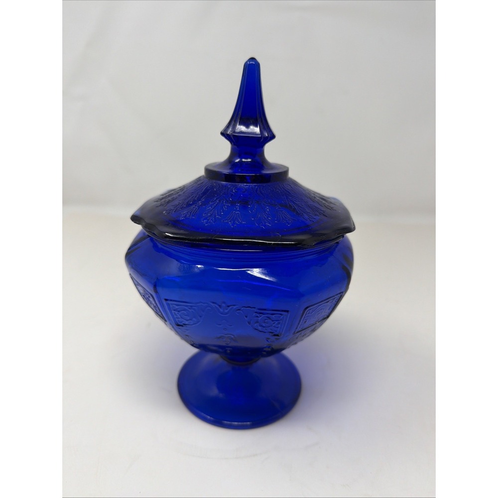 VINTAGE COBALT BLUE ANCHOR HOCKING PRINCESS PATTERN LIDDED PEDESTAL CANDY DISH